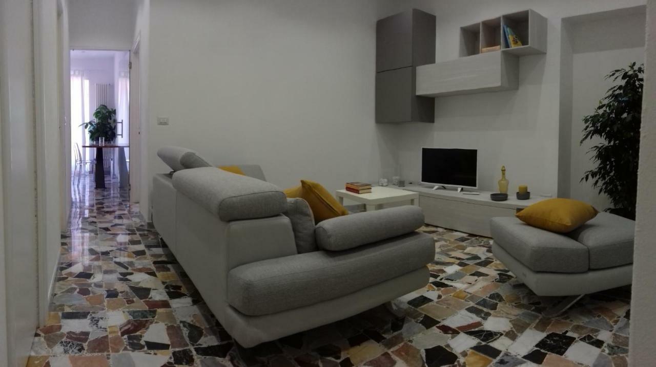 L'Ortensia Apartment ปิญา ภายนอก รูปภาพ